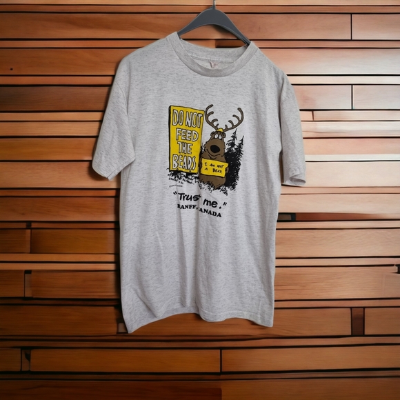 unbranded Other - Vtg banff Canada slogan t shirt sz 40 single stitch.